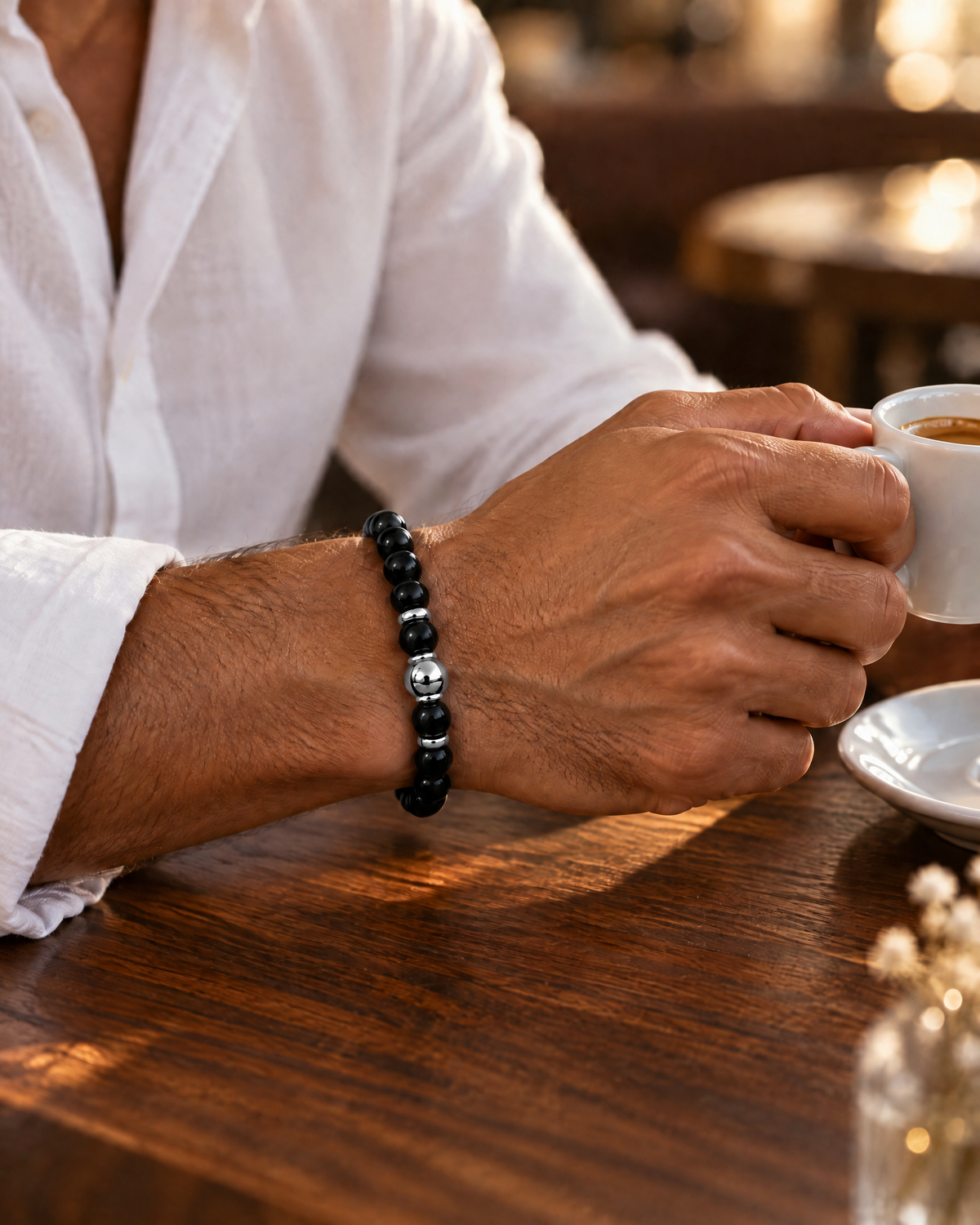 Pulsera Ónix Negro plata puesta – Vesko
