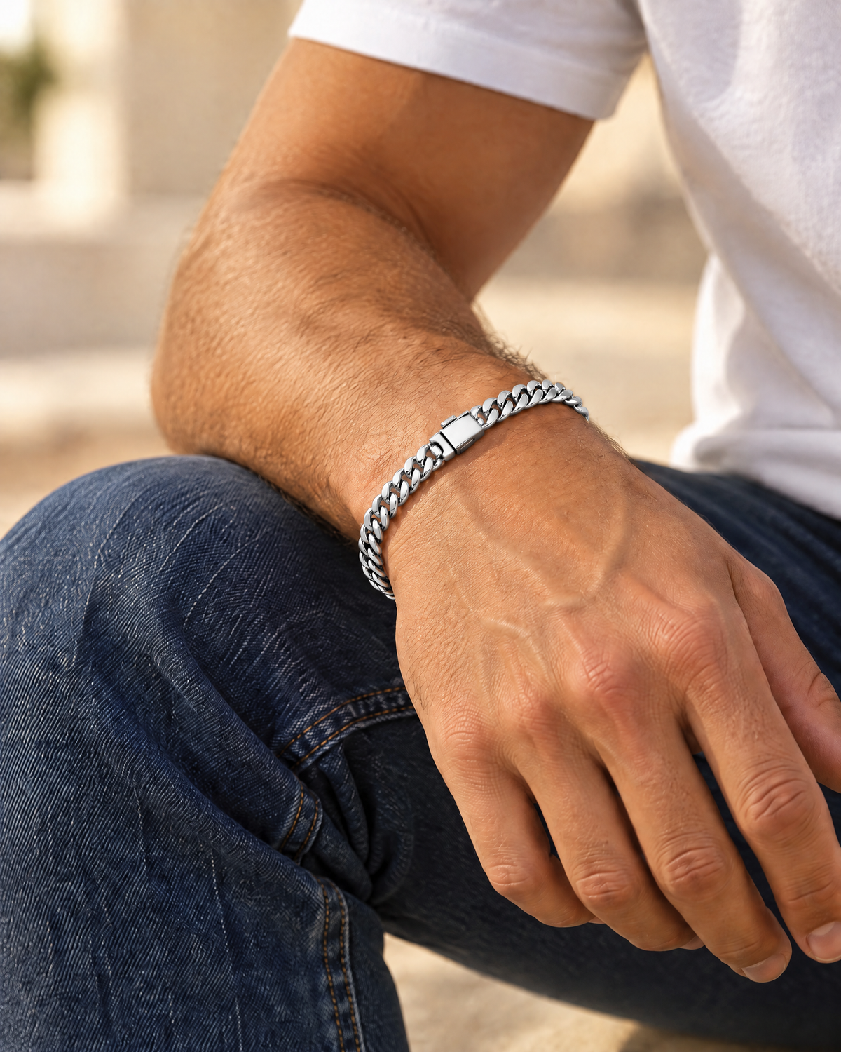 Pulsera Miami Cuban 5mm plata puesta – Vesko