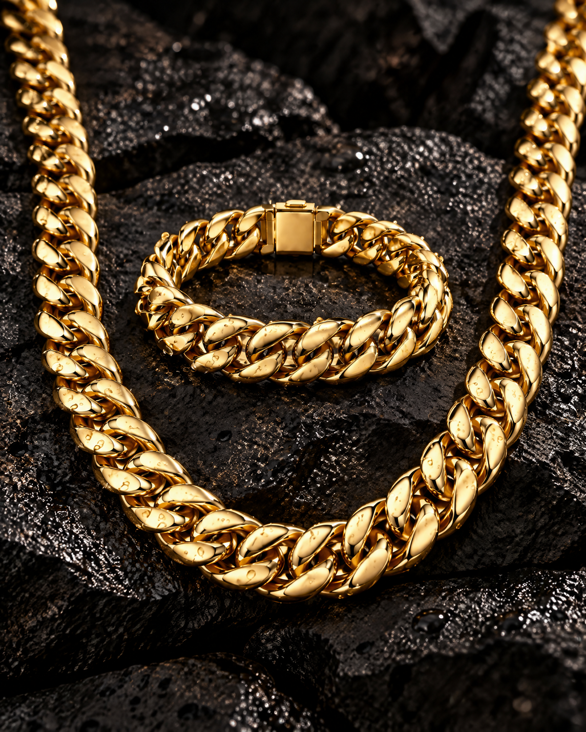 Detalle Set Cuban Link 8mm oro – Vesko