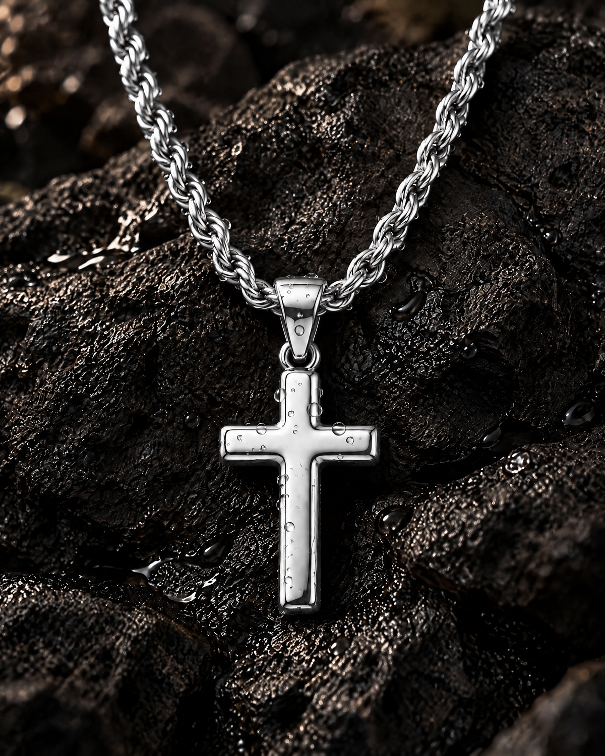 Detalle Colgante Cruz plata – Vesko